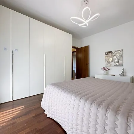 Casa Delle Rondini شقة