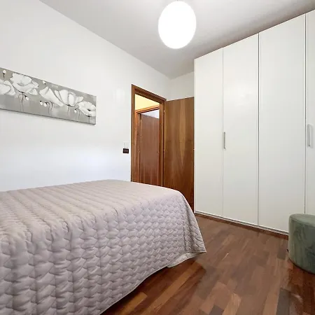 شقة Casa Delle Rondini